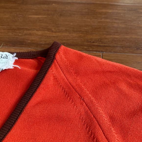 Vintage 70s Orange Brown Striped V Neck Shirt // Size Small - Picture 4 of 7